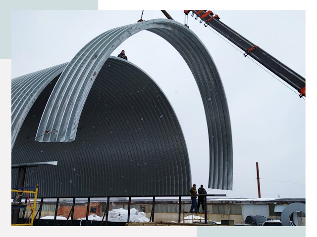 Полукруглые ангары в Назарово